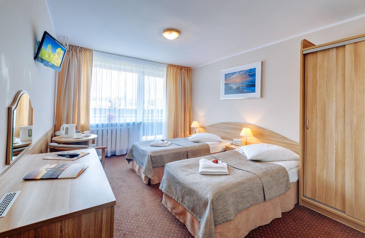 Osrodek Wypoczynkowy Varsowia Hotel Międzywodzie Exterior foto